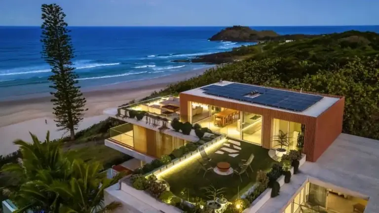 Best Beach House for Entertaining: Spatial Planning & Guest Flow