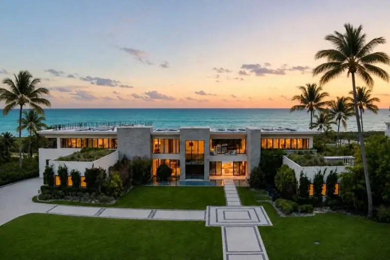 Premium Analysis: Luxury Beach Houses USA